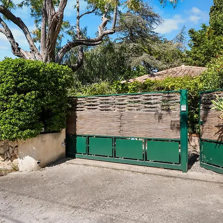 Un Joyau Cache Au Bord De La Dom wakacyjny Saint-Cyr-sur-Mer