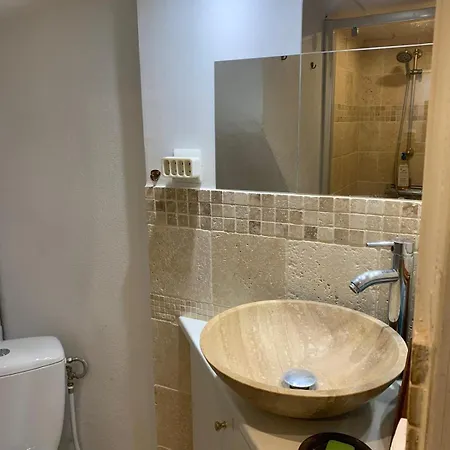 Σπίτι διακοπών Un Joyau Cache Au Bord De La