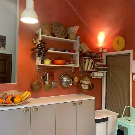 Un Joyau Cache Au Bord De La *