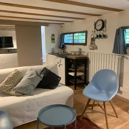 Σπίτι διακοπών Un Joyau Cache Au Bord De La Saint-Cyr-sur-Mer